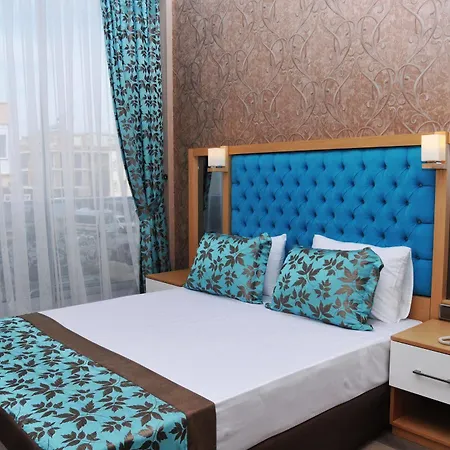 Niss Business Hotel 3*