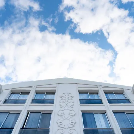 Niss Business Hotel